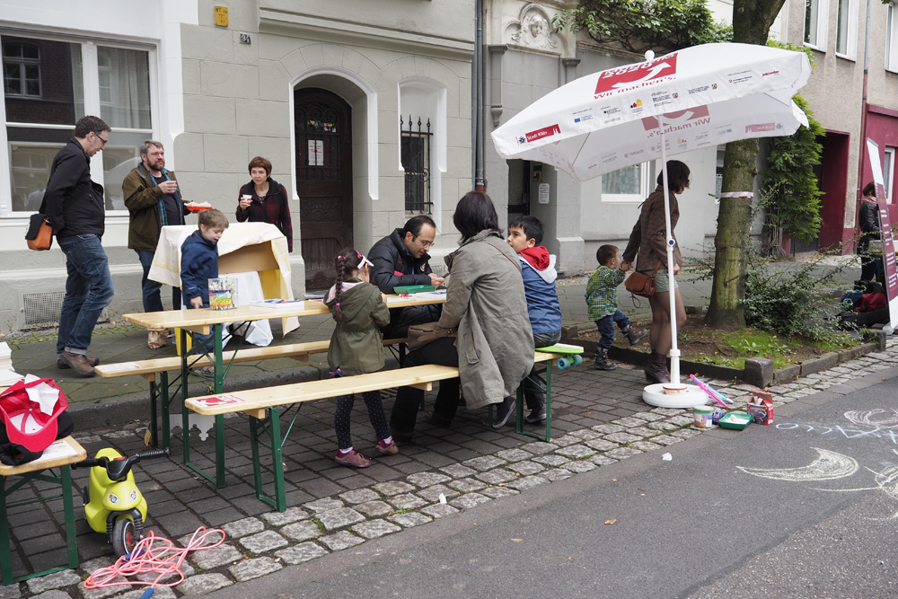 Das Straßenfest von Veedelshelden Müllem! beim Mülheimer Tag 2015